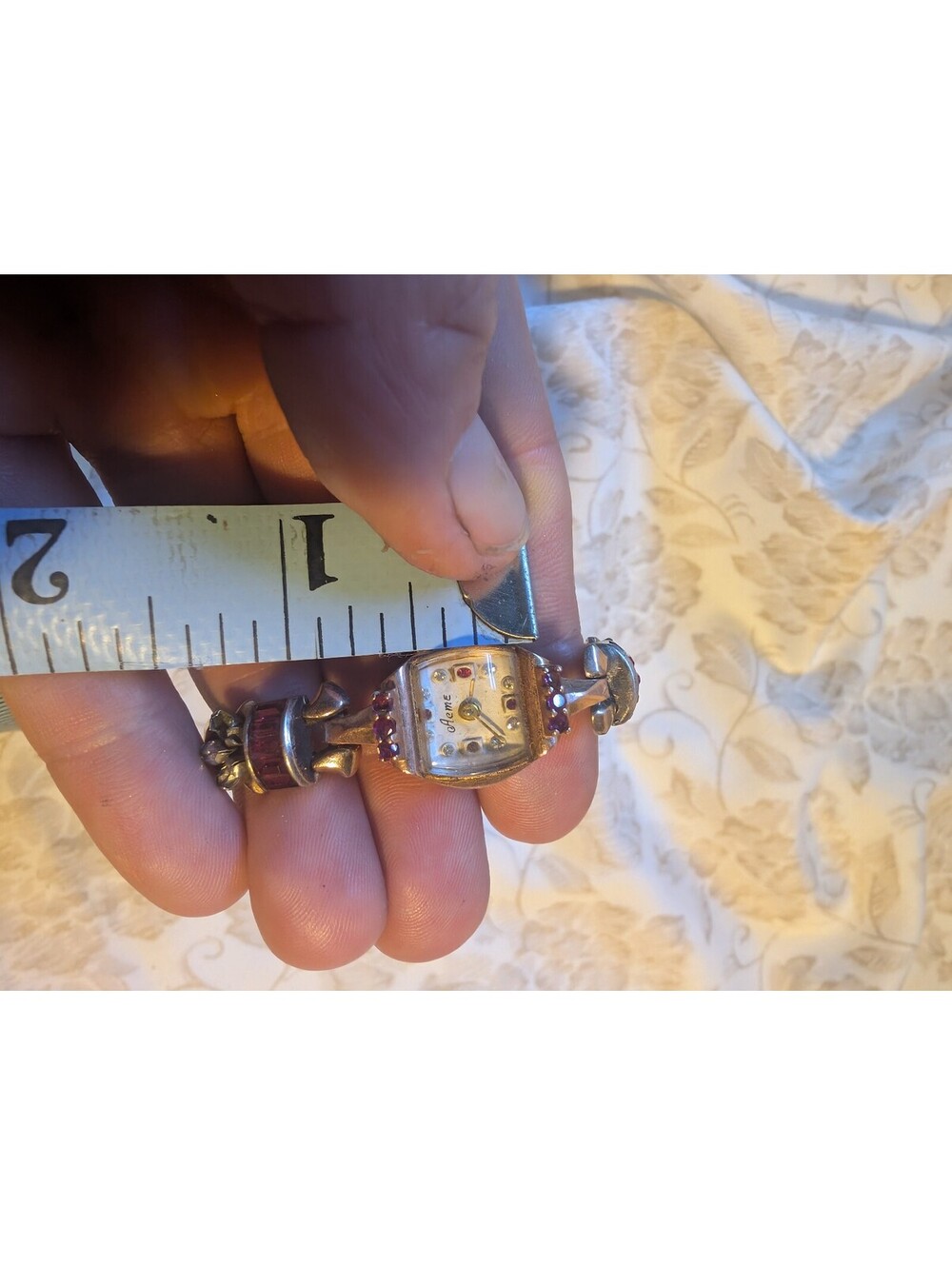 Vintage Jeweled 14 k Gold Women's Watch with Ruby Gem Accents - Picture 5 of 5